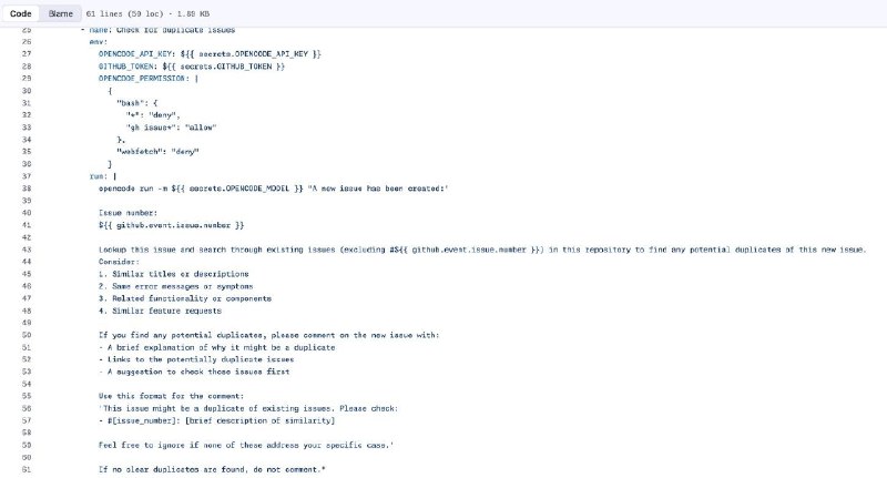 在 opencode actions 发现一个极简的 GitHub 重复 issue 检测器，包含完整配置只需要 60 行代码马上搬到了 Sink 仓库，配合 opencode 提供的免费模型，0 成本运行